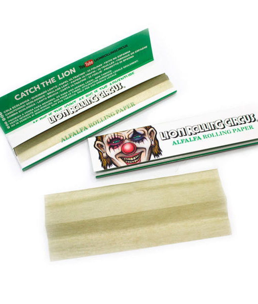 Papelillo alfalfa lion rolling circus